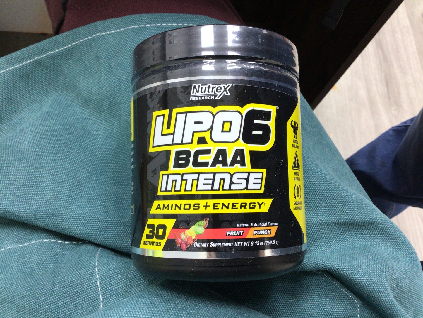 NutreX LIPO6 BCAA Intense